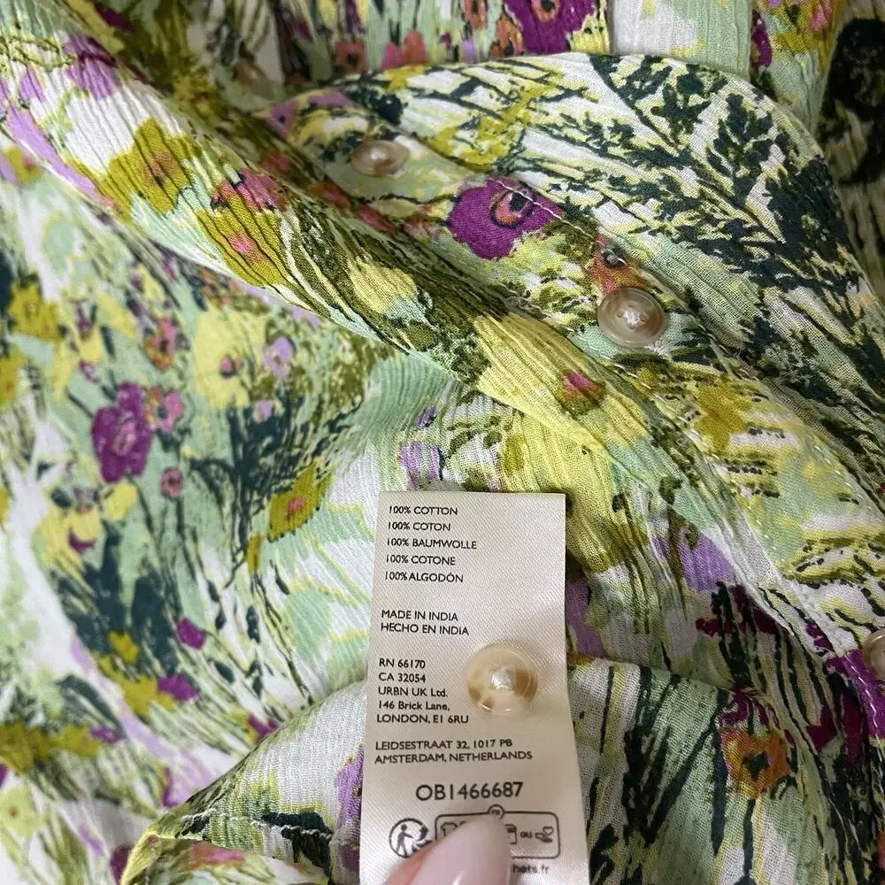 Anthropologie Pilcro Green watercolor floral button down dolman top small - Picture 4 of 7